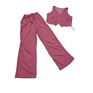 Conjunto chaleco broche y pantalón